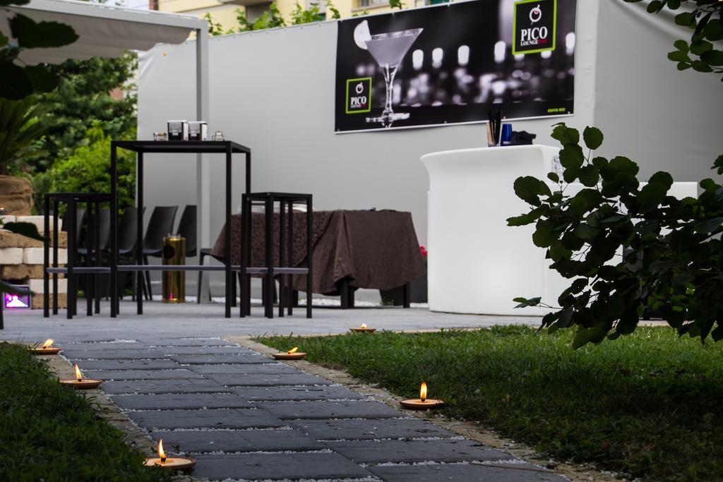 Hotel Pico Mirandola Luaran gambar